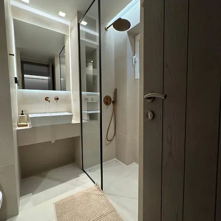 Eleni's Kandila (Arcadia)